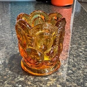 vintage L.E. Smith Moon and Stars pattern amber glass toothpick holder.